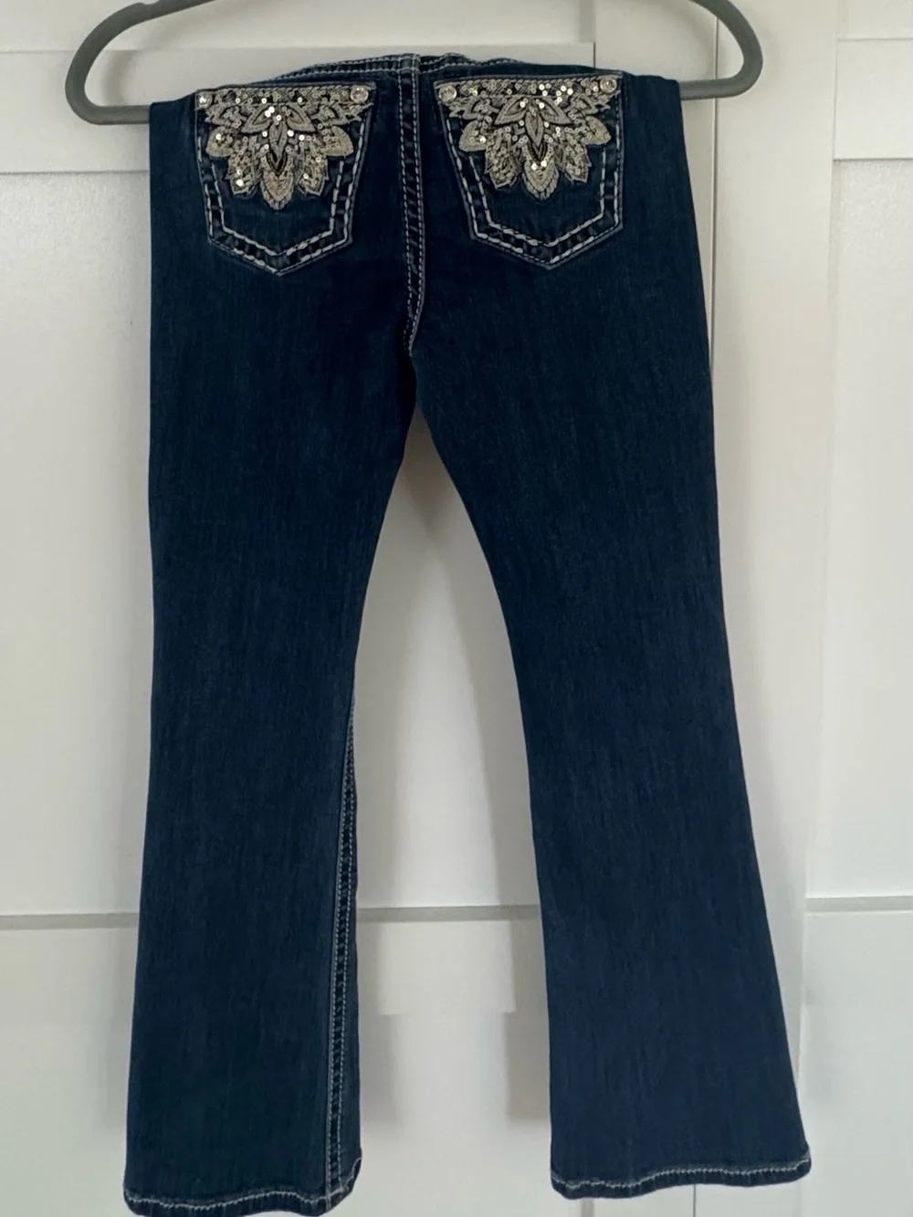 Miss Me Girls Dark Blue Boot Cut Jeans Embroidered Sequin Pocket Size 8 - Picture 5 of 8